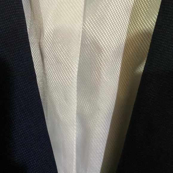 fitted blazer - Picture 3 of 12